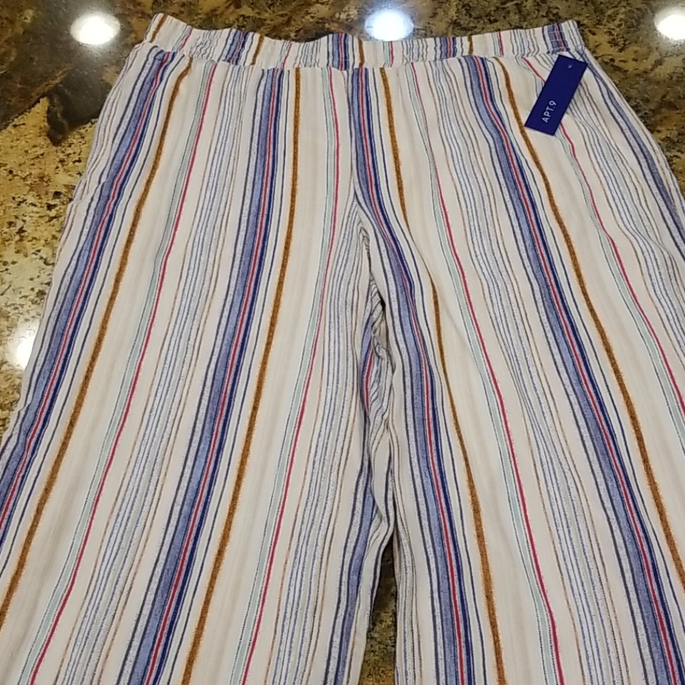 NWT Apt. 9 Pants - Picture 3 of 8